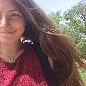 Meet your Posher, Alison